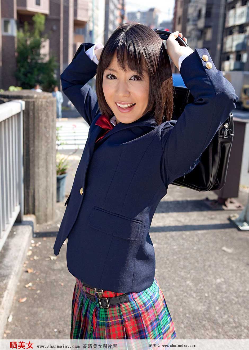七海奈奈