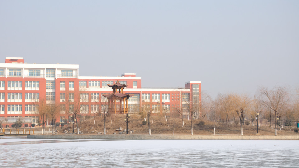 齐鲁师范学院_齐鲁师范学院怎么样