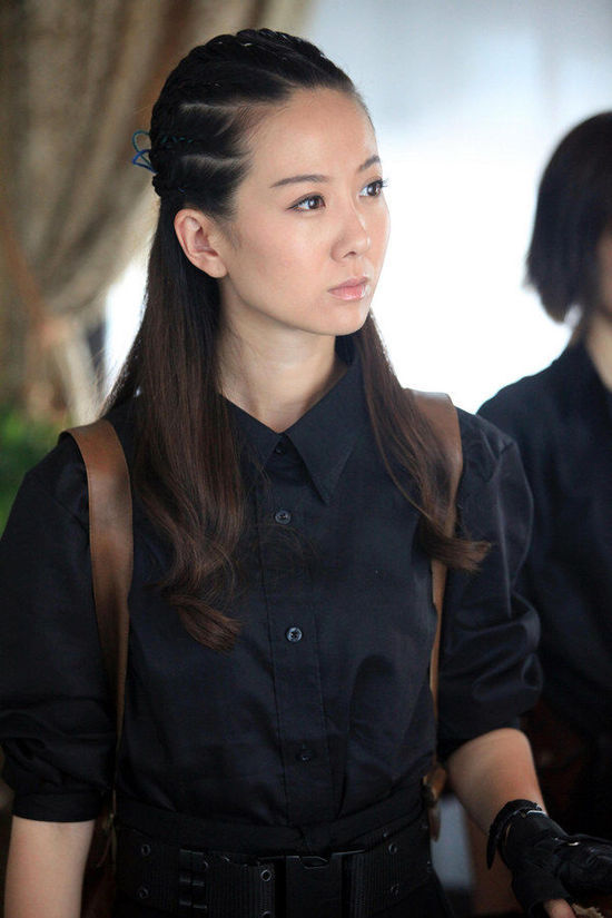 《<em>铁血使命</em>》(又名《<em>女子炸弹部队</em>》)欧阳兰