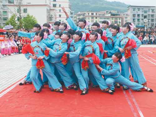 今日沸点!葛荟婕打脸吸毒甩汪峰上头条 郭敬明